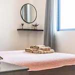 Nenes Apartment *