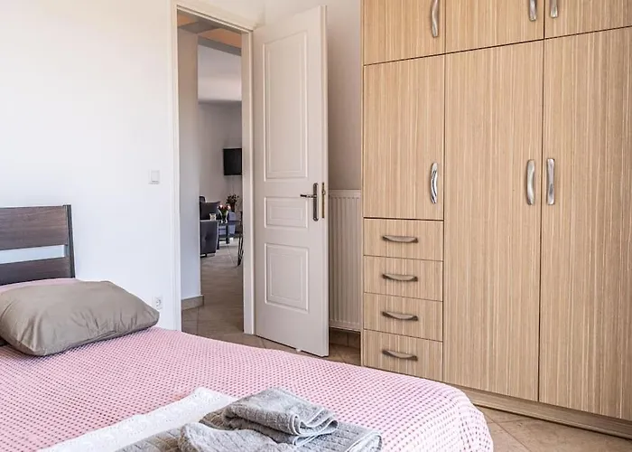 Nenes * Koroni (Messinia)